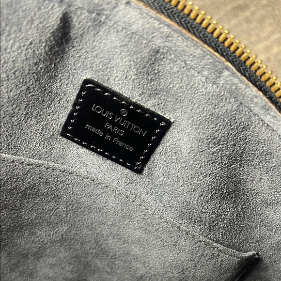 Louis Vuitton Epi Jasmin Handbag - Picture 5 of 10